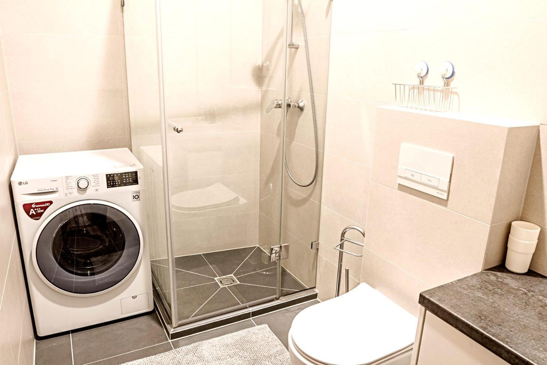 Bright 1Bd Apartment In Old Town By Hostlovers 카우나스 외부 사진