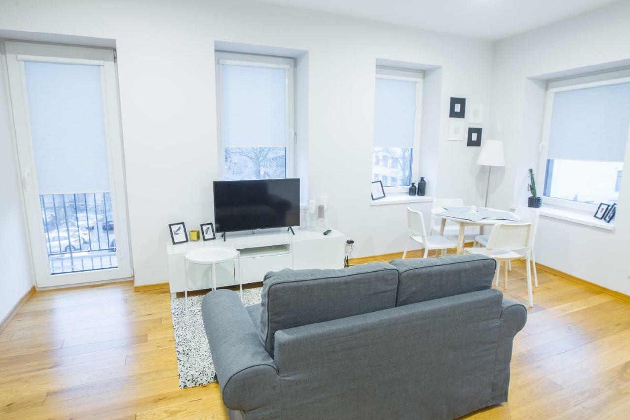 Bright 1Bd Apartment In Old Town By Hostlovers 카우나스 외부 사진